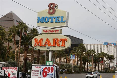 Schockierend Führen Himmel Las Vegas Strip Motels Spende Bestanden Langeweile