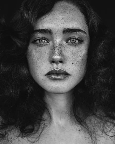 9 photography tips for capturing breathtaking portraits women with freckles portrait black