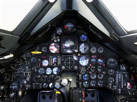 Design Catalyst Projecthabu This Sr Blackbird Cockpit