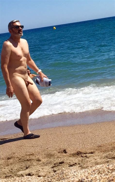 Sexy Dilf Naked Beach Spycamfromguys Hidden Cams Spying On Men