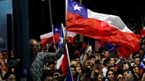 Los partidos políticos de Chile reactivaron el proceso para redactar