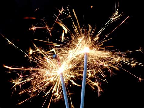 10 Best Fireworks For The Fourth Of July Society19