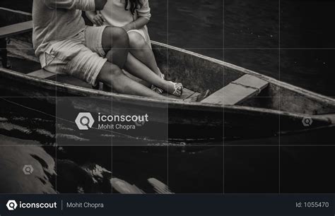 Young Couple Sitting On Boat For Pre-wedding Shoot Photo | Pre wedding shoot, Wedding shoot, Pre 