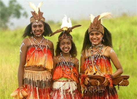 sentani girls papua irian jaya indonesia budaya minangkabau