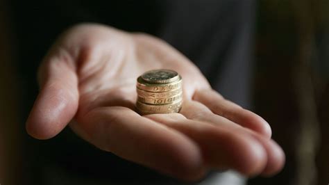 Low Pay Britain One In Five Brits Earning Below Living Wage Channel