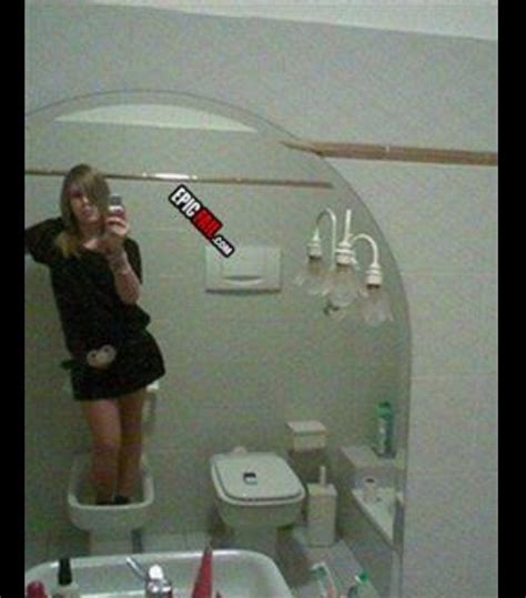 Toilet Fail Funny Selfies Funny Girl Fails Selfie Fail