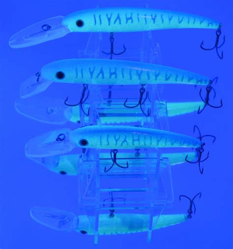 Xtackle Xtdr4 Sp27 4 Glow Blue Squiggles Deep Diving Crankbait