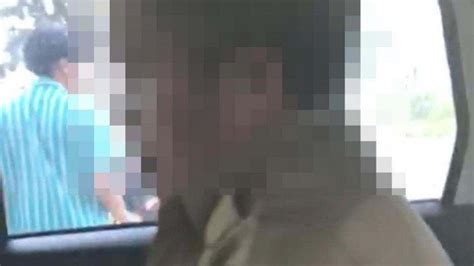 Viral Video 2 Orang Berseragam Asn Kepergok Mesum Dalam Mobil Ternyata Bolos Kerja Akan