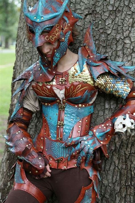 Pin By Annie Burton On Clothing And Costumes Dragon Armor Fantasy Armor Fantasy Costumes