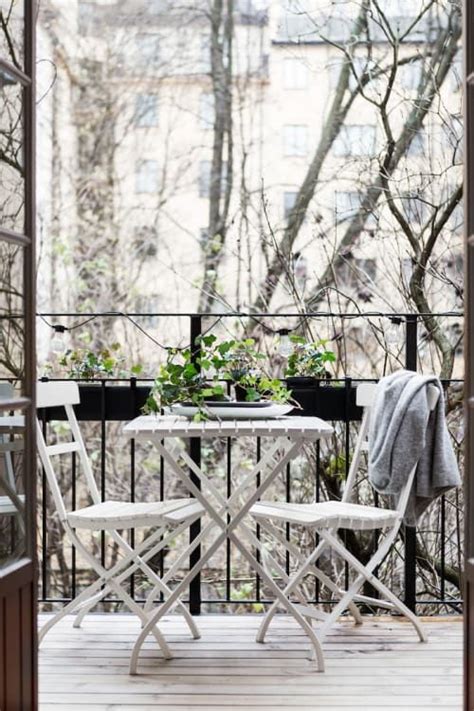 The Great Outdoors Small Space Style 10 Beautiful Tiny Balconies