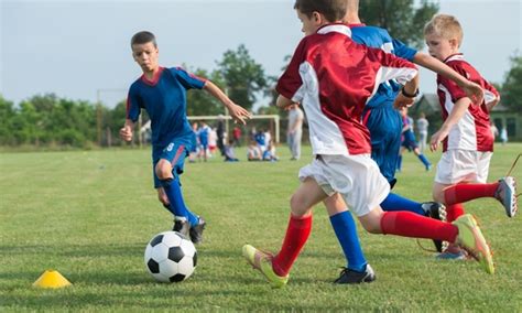 Soccer study: Player-to-player contact top concussion ...