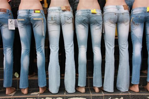Merken Dames Jeans Showbiznewz