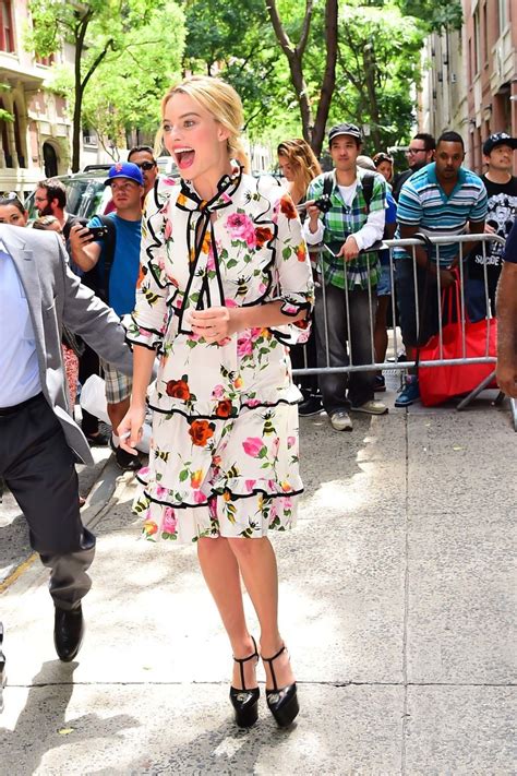 First Look Margot Robbie For Vogue Australia March 2015 Vogue Australia