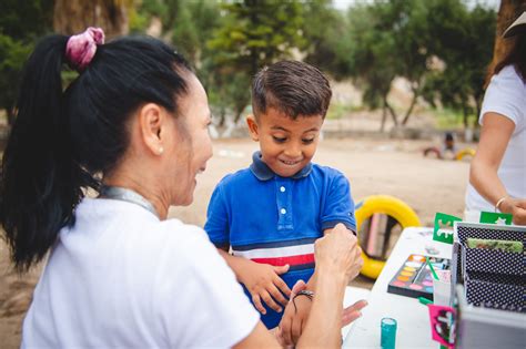 Staff Teacher In Tijuana Helps Orphaned Children Succeed