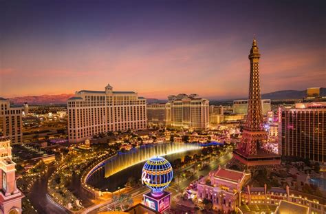 The 8 Best Las Vegas Hotels To Book With Points For Max Value
