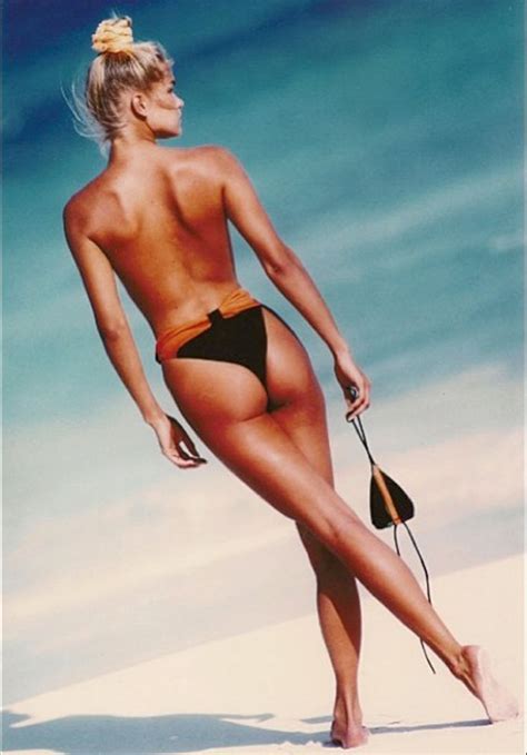Yolanda Hadid S Hottest Throwback Modeling Snaps Yolanda Hadid Yolanda Foster Bikini Photos