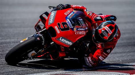 If you're looking for the best motogp wallpapers then wallpapertag is the place to be. Ducati Corse MotoGP 2019 Bike 4K Wallpapers | HD ...