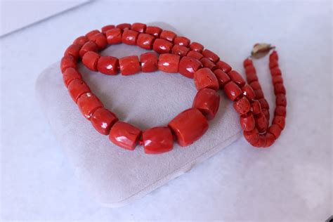 63gr Antique Faceted Red Coral Necklace Natural Undyed Beads Etsy