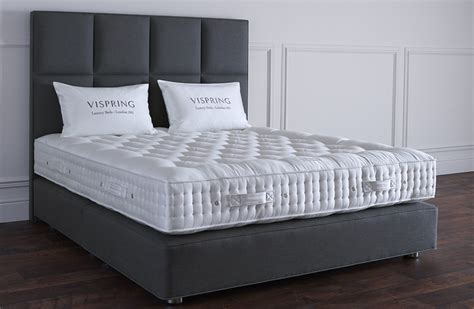 Das werk ist in plymouth im südlichen devon, direkt vispring ist betthersteller seit 1901. Boxspringbett Regent von VISPRING