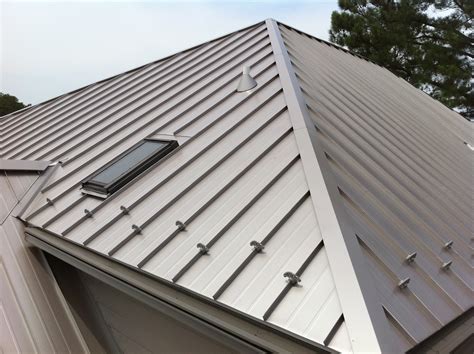 7 Reasons To Install A Standing Seam Metal Roof