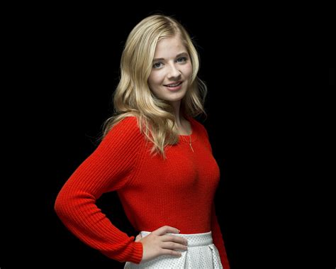 Jackie Evancho 4k Ultra Hd Wallpaper