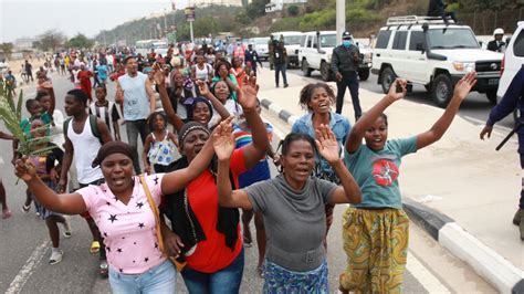 O Desespero Em Luanda Para Emigrar Para Portugal “porta De Entrada Da Europa” Observador