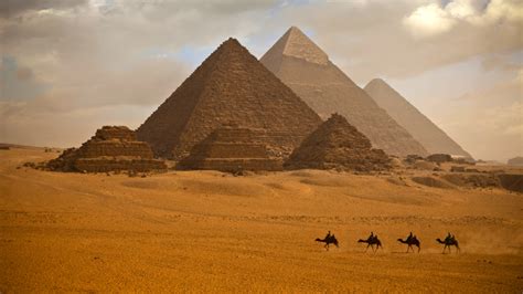 When the great pyramid was built, it was reportedly 481 feet tall. NOVA - Official Website | Who Built the Pyramids?