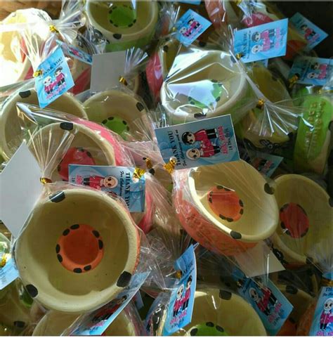 Lalu bagaimana mencari meja akuarium/aquarium yang murah ? Terpopuler 20+ Souvenir Murah Dan Unik