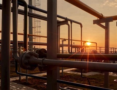 Risks And Responsibilities Of Natural Gas Infrastructure Development