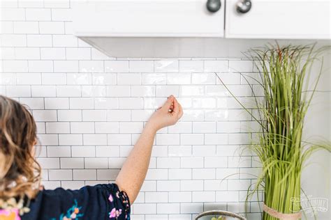 Installing Mosaic Backsplash In Kitchen Things In The Kitchen