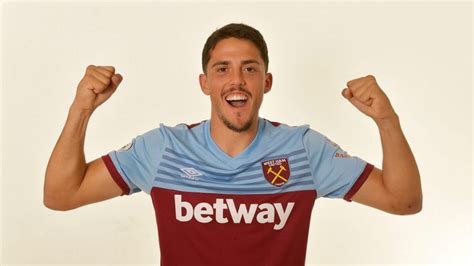 West Ham Sign Pablo Fornals From Villarreal On A Five Year Deal