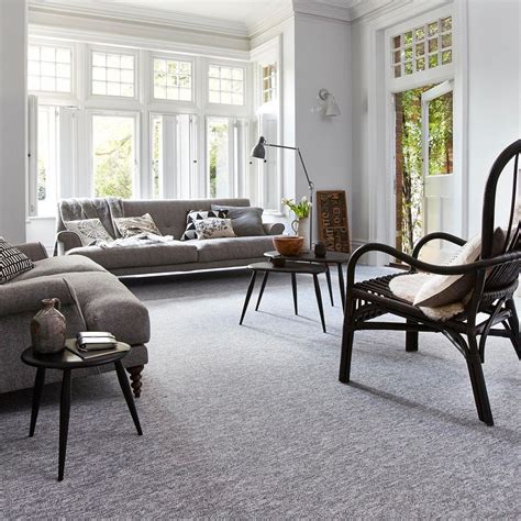 34 Fascinating Living Room With Carpet Decorating Ideas Homyhomee