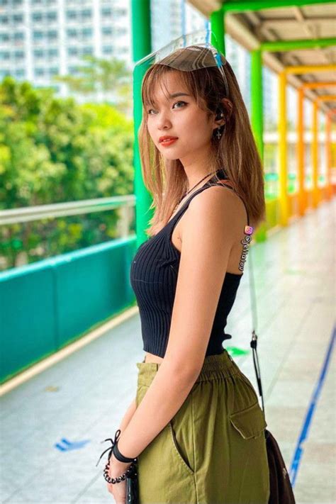 Top Pinay Jeila Dizon Hot And Sexy Beautiful Booty Asian Endorsement Model