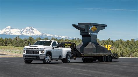 2021 Chevrolet Silverado 3500hd Tows Best In Class 36000 Pounds