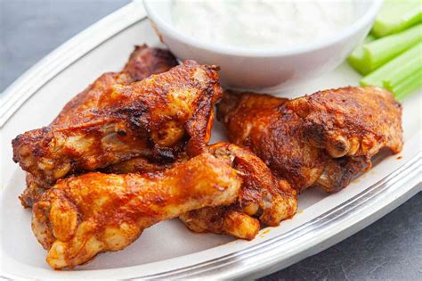 buffalo wings {oven baked }