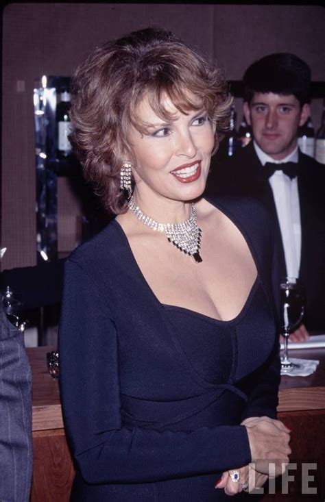 Photo Of Raquel Welch Life Archives For Fans Of Raquel Welch Various