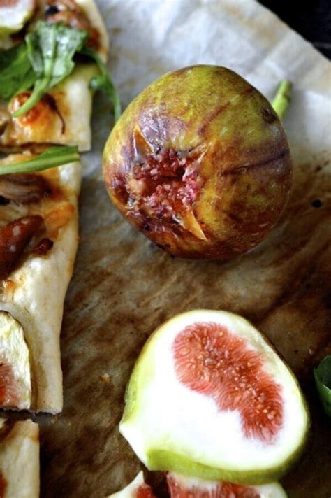 Roast Duck Pizza With Figs And Arugula The Woks Of Life