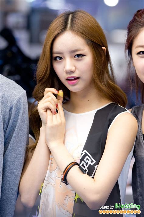 She is currently majoring in the filming department at konkuk. Hyeri - Girl's Day Photo (39915860) - Fanpop