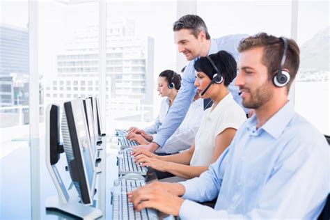 It help desk technician job profile it help desk technician is an it professional who provides technical assistance on computer systems and serves as the first contact for customers who need technical assistance over the phone or email. Help Desk Support: Importance for your Organization