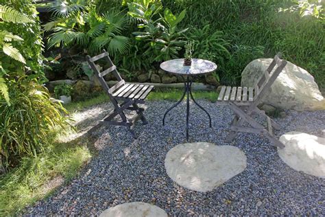 Is A Pea Gravel Patio Best For You This Guide Gives An Overview Of Pea Gravel Patio Pros Cons