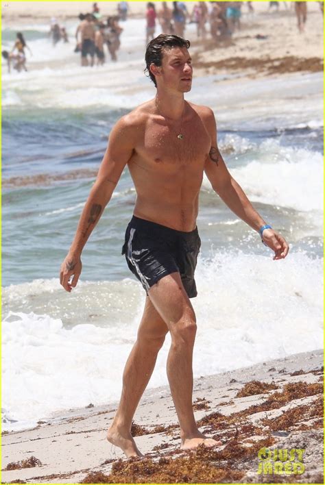 Full Sized Photo Of Shawn Mendes Beach Day In Miami 26 Shawn Mendes Spotted At The Beach In