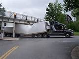Semi Trucks Crashes Pictures