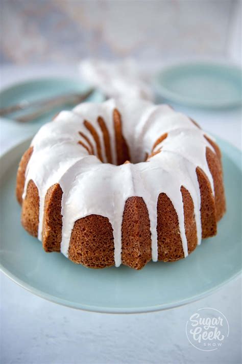 Now take your green spray frosting and make 3 holly branches in several spots on the cake. Pin on Vanilla bundt cake recipes