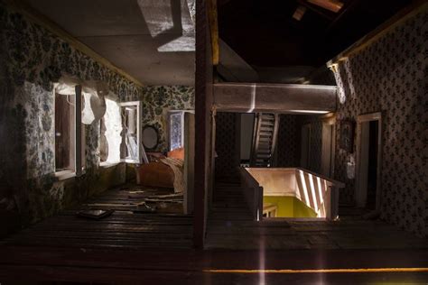 Abandoned Dollhouse Is Art Installation By Street Artist Alice Pasquini Female Street Artist
