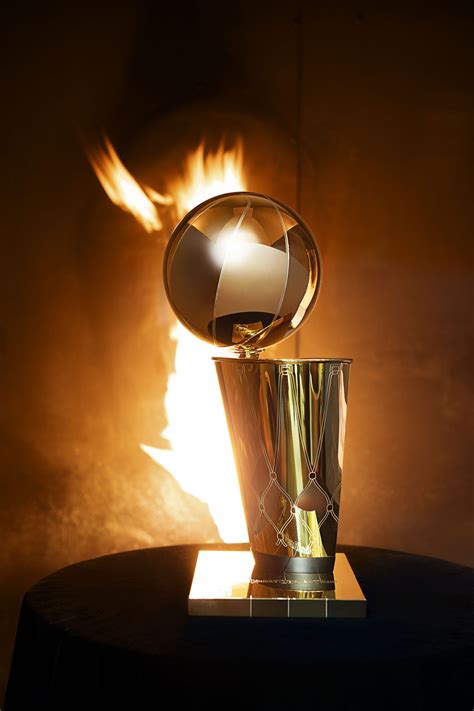 What To Know About Nba S Larry O Brien Championship Trophy