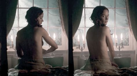 Naked Emily Blunt In The Wolfman