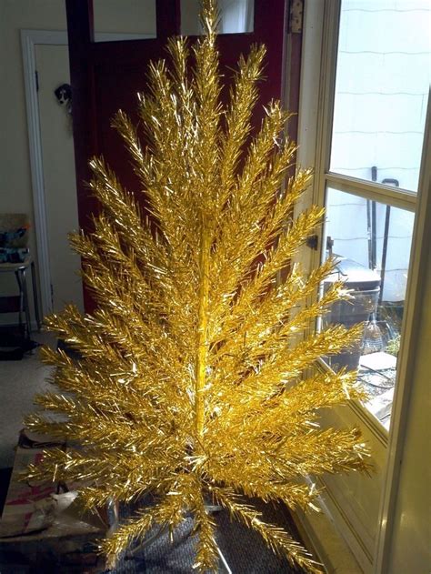 Vintage Gold Stainless Aluminum Christmas Tree 6 Foot Full Artificial