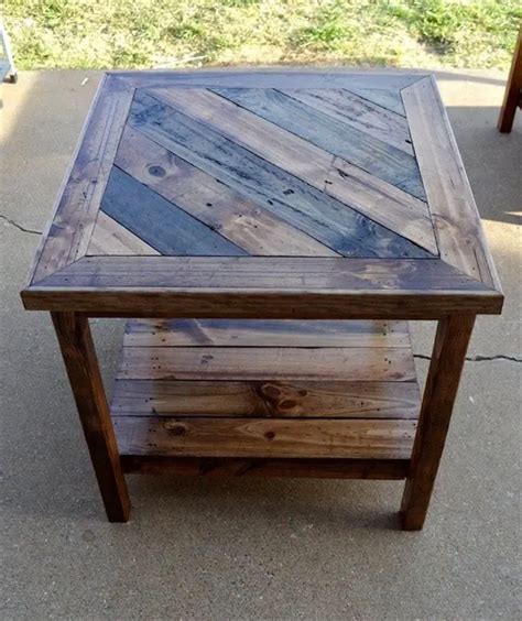 10 Pallet End Table Diy Plans And Ideas Cut The Wood