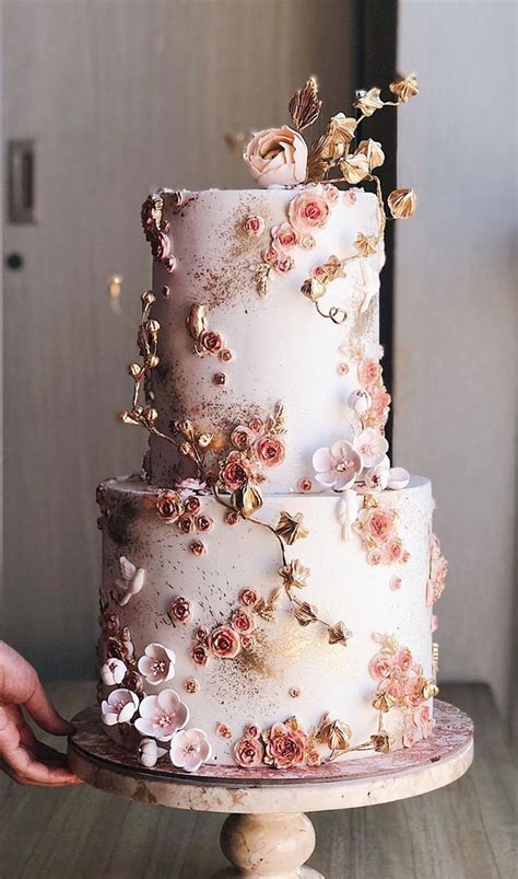 The Most Beautiful Wedding Cakes That Will Have Wedding Guests Attention