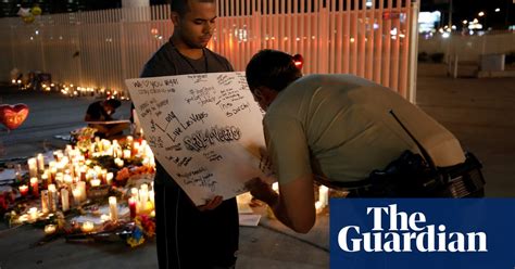 Las Vegas Shooting Aftermath In Pictures Us News The Guardian